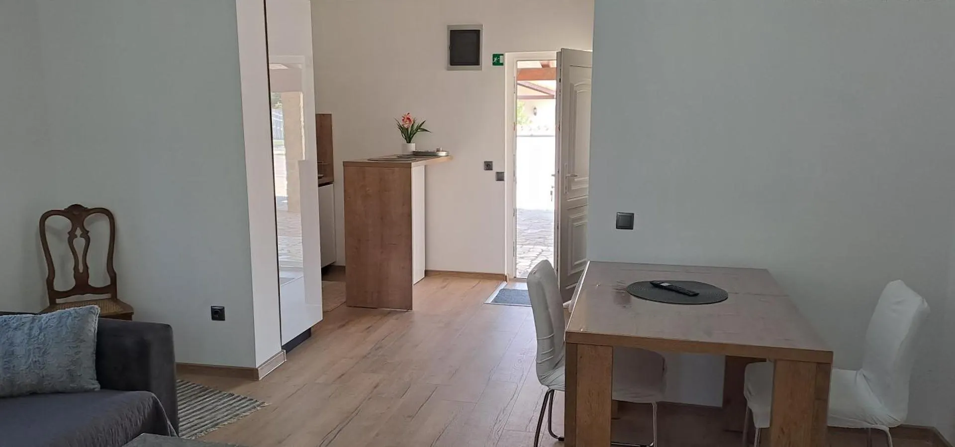 Apartments Eden